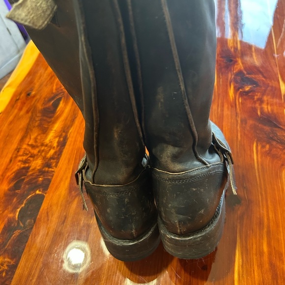 Freebird Crosby - Picture 4 of 5